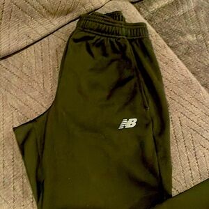 NEW New Balance Pants Mens Small Black Dry Joggers Track Athletic Running Pants